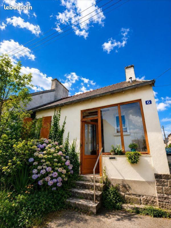 Maison 3 pièces 50 m² · à Pont-de-Buis-lès-Quimerch · 50 m² · 64 200 €