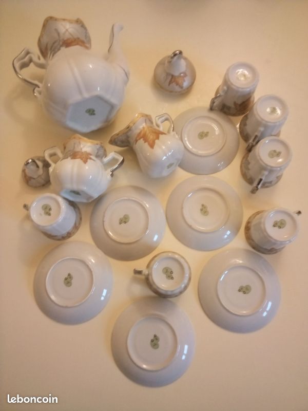 Service complet à café porcelaine (image 3)