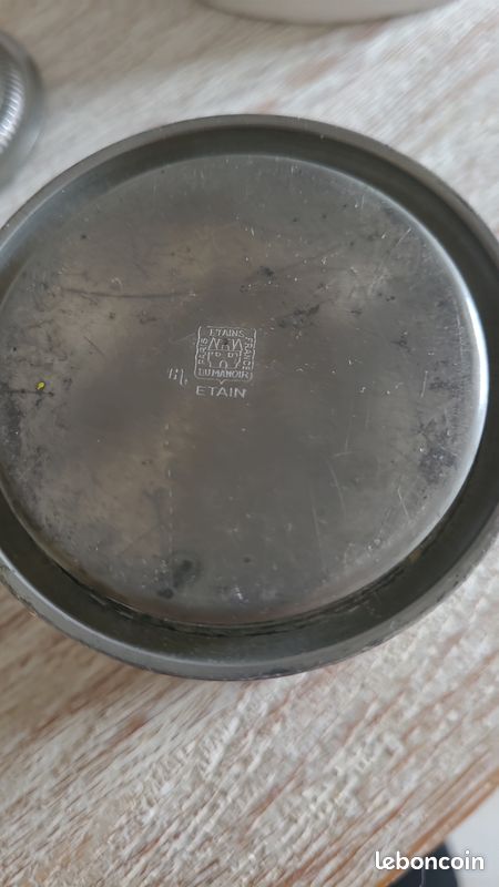Pot en étain vintage (image 3)