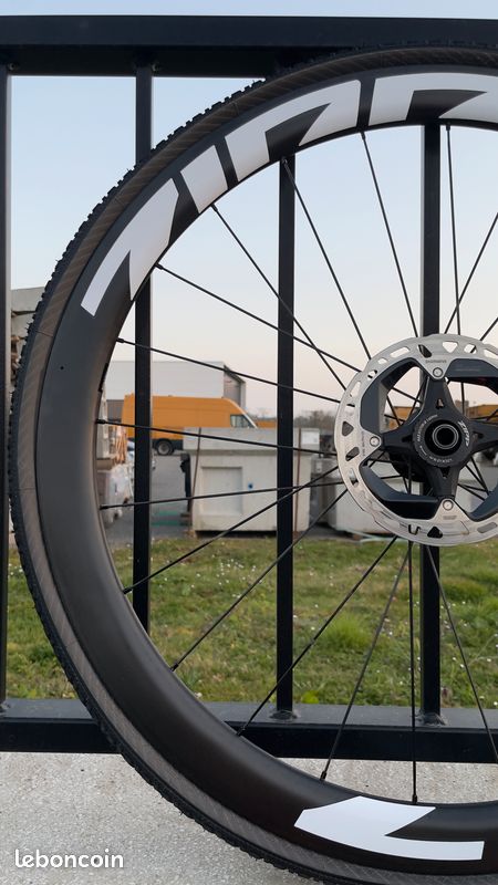 Zipp 303s (image 7)