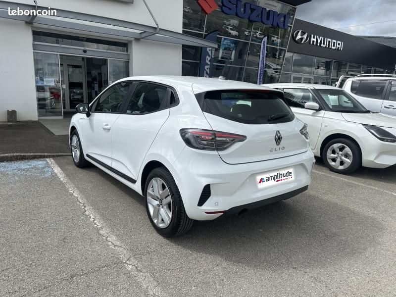 Renault Clio 1.5 dCi 100ch Evolution - 25 (image 5)