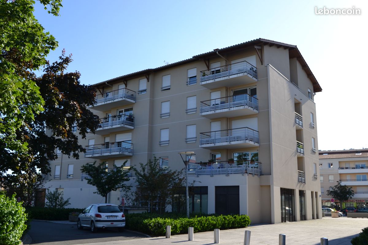 Appartement 3 pièces 65 m² · à Craponne · 65 m² · 929 €/mois