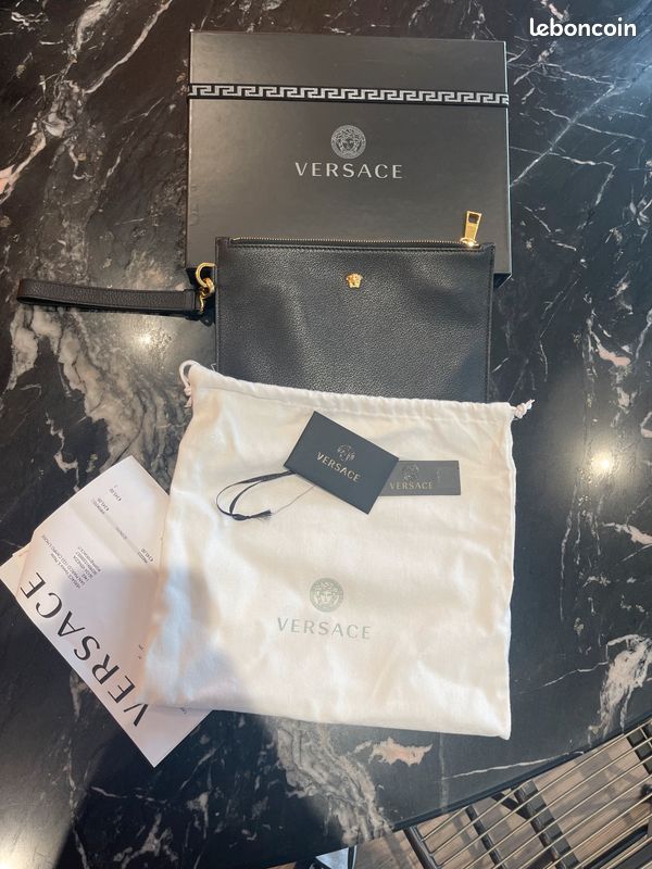 Vends pochette VERSACE (image 2)
