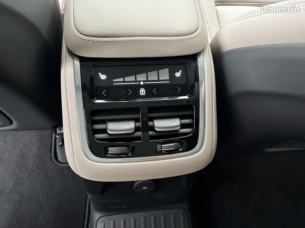 VOLVO XC90 T8 AWD Hybride Rechargeable 455 ch Geartronic 8 7pl Ultra Style Chrome (image 21)