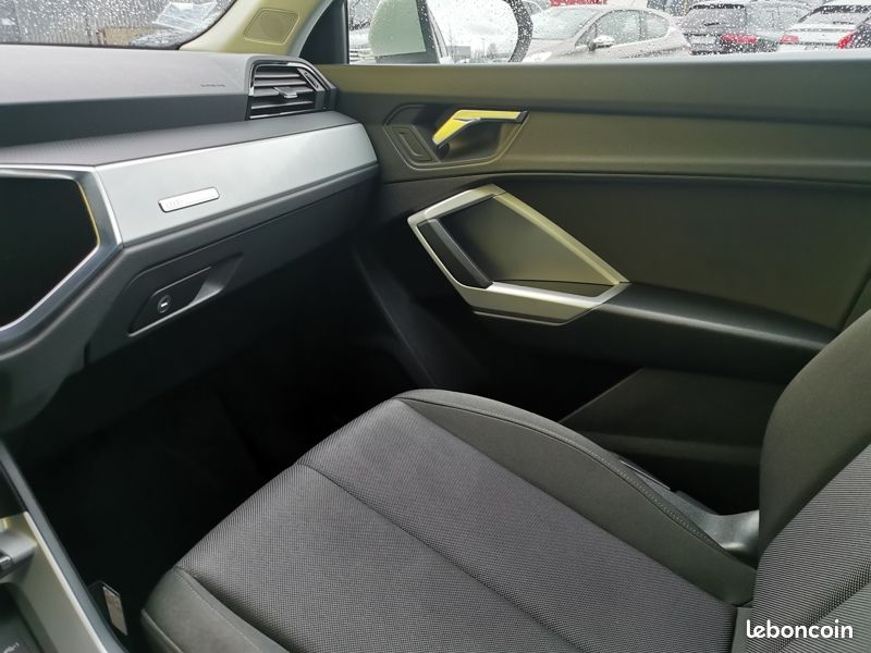 Audi Q3 Sportback 35 TDI 2.0 150 ch S-tronic7 Coffre électrique Att (image 33)