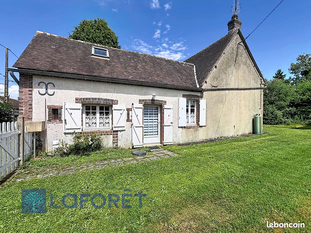 Maison 2 pièces 57 m² · à Charencey · 57 m² · 76 900 €