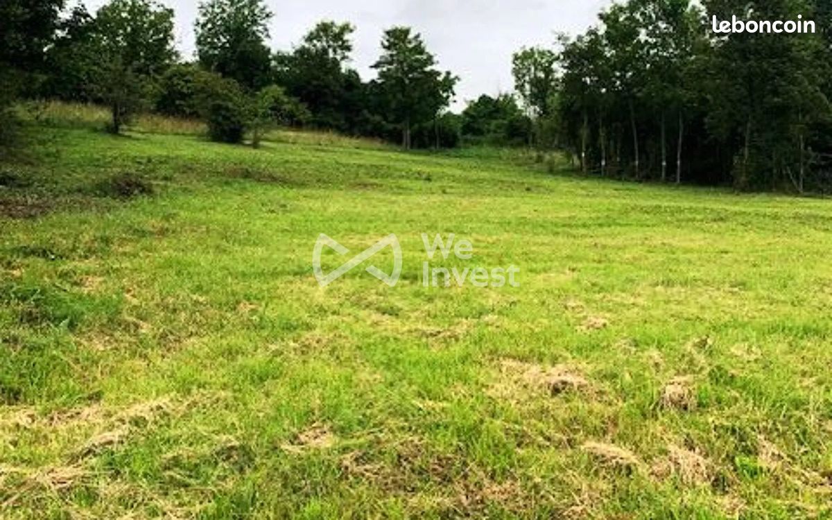 Terrain 4073 m² · à Mareuil-sur-Ourcq · 4 073 m² · 67 000 €