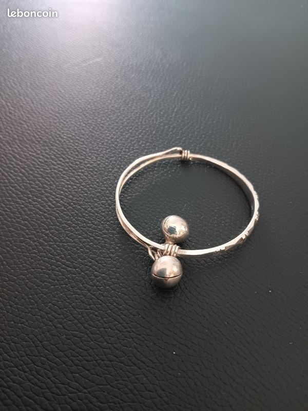 Bijou pour bébé (image 1)