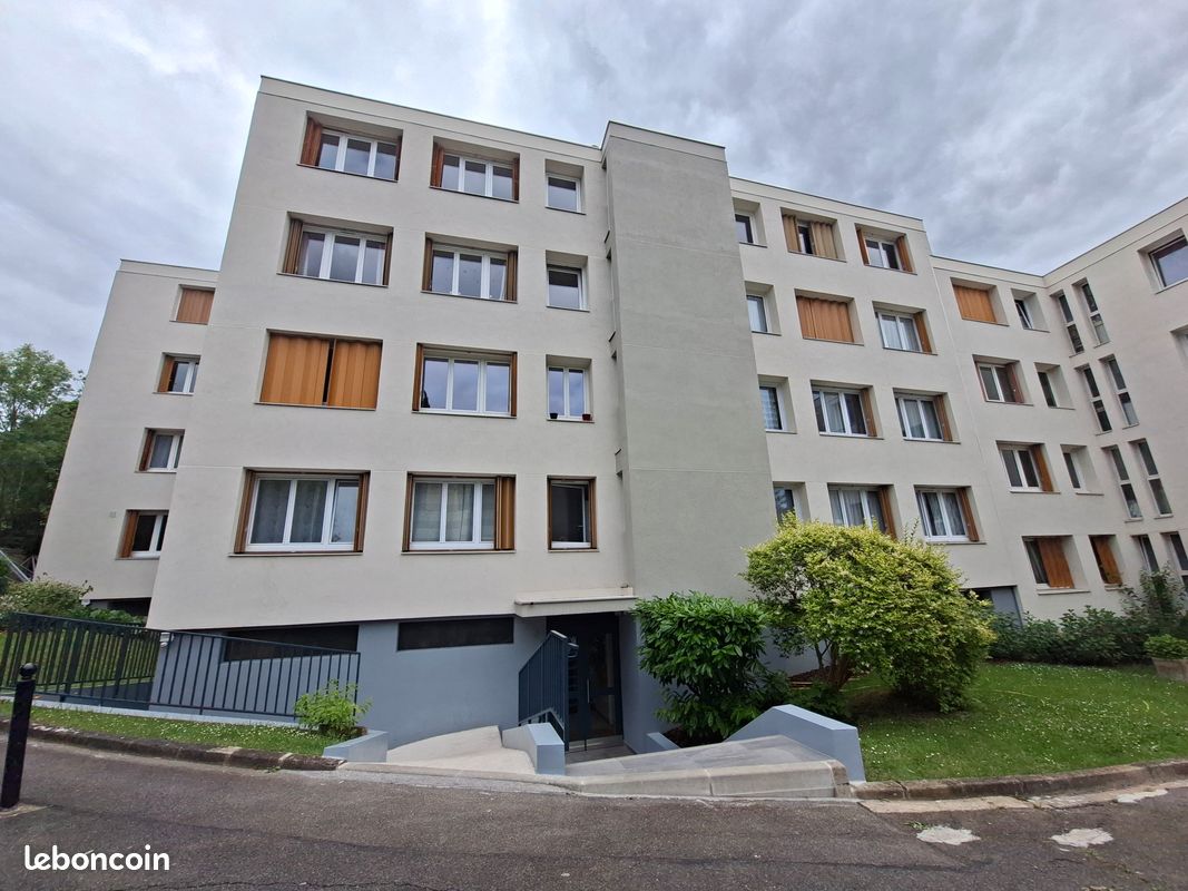 Appartement 4 pièces 80 m² · à Champigny-sur-Marne · 80 m² · 1 580 €