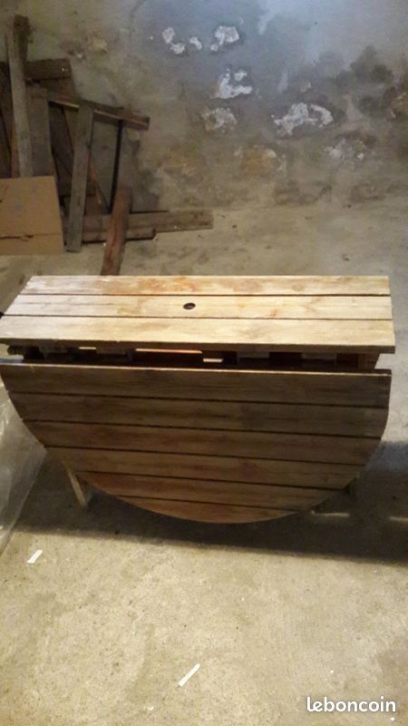 Table en bois (image 2)