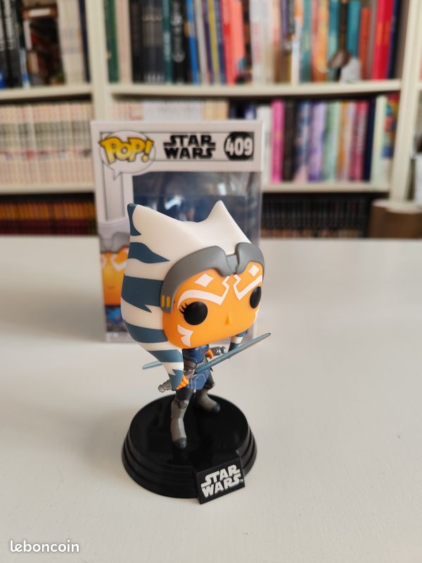 Funko Pop! Star Wars : Saint-Valentin Ahsoka avec protection anti-pop EcoTEK