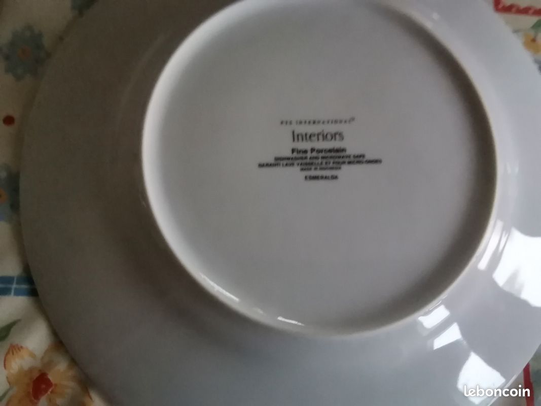 Service vaisselle de table pas de livraison (image 4)