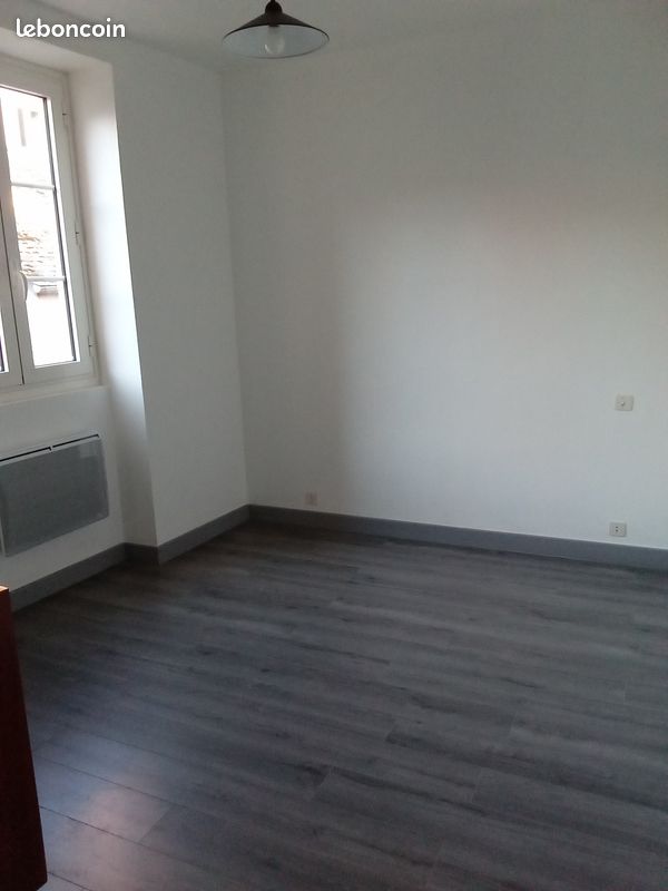 Appartement 2 pièces 27 m² · à Brive-la-Gaillarde · 27 m² · 340 €/mois