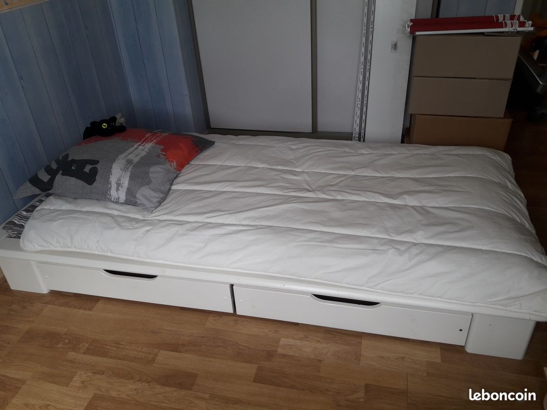 Lit futon (image 1)