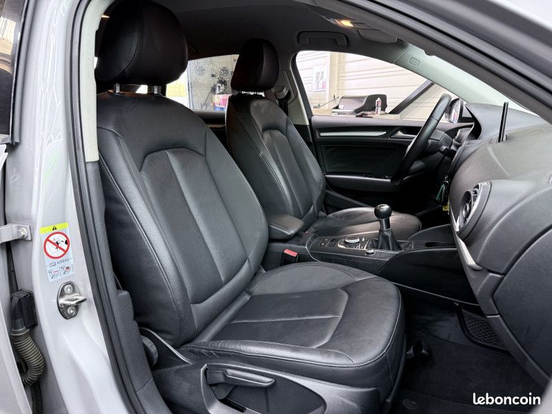 Audi A3 BERLINE 1.6 TDI 105CH FAP AMBITION (image 16)