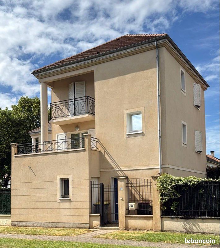 Maison 4 pièces 85 m² · à Bussy-Saint-Georges · 85 m² · 409 000 €