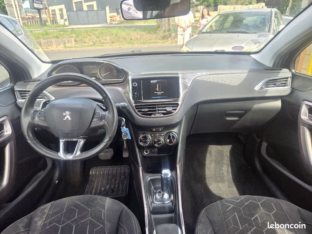 Peugeot 2008 1.6 e-HDi 92ch FAP ETG6 BLUE LION Active (image 7)