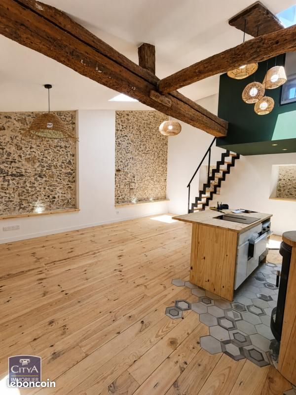 Maison 3 pièces 80 m² · à Saint-Hilaire · 80 m² · 132 000 €