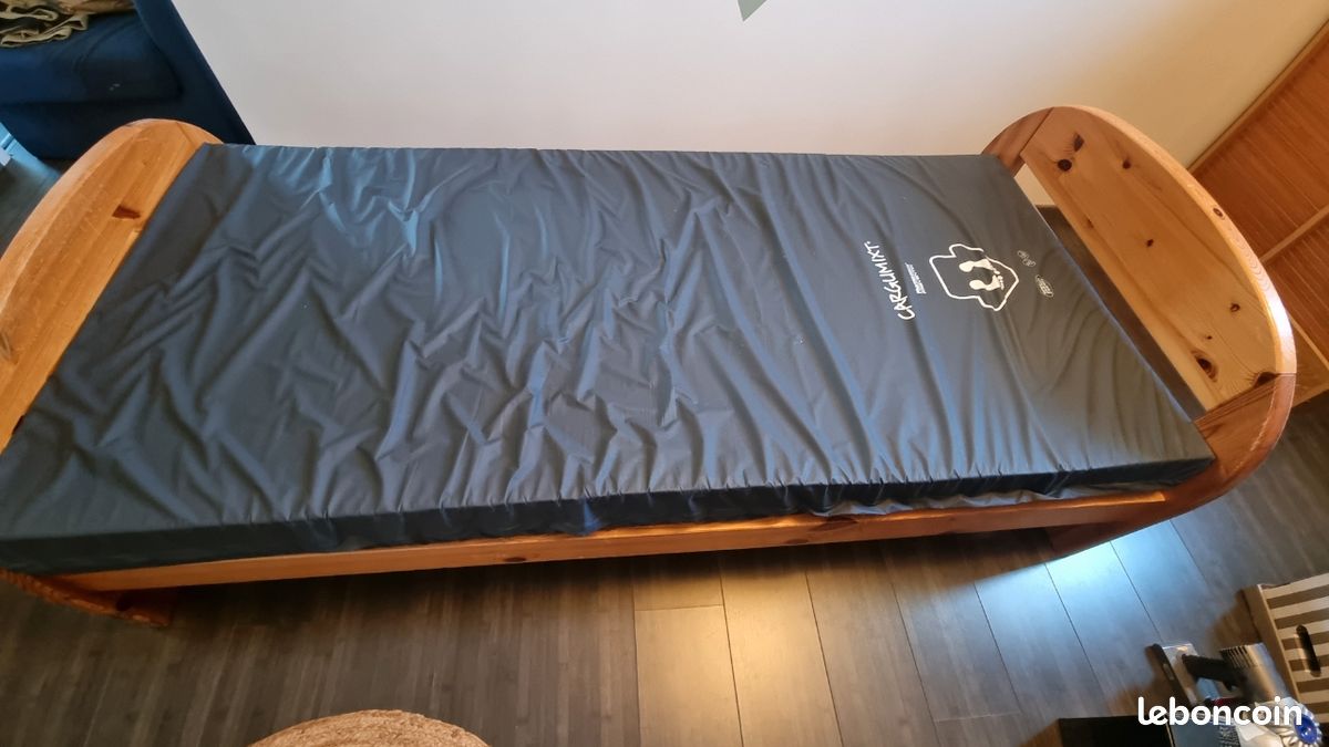 Matelas mémoire de forme 190 par 90 (image 2)