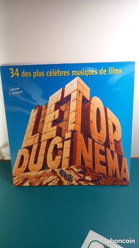 Double 33T Le Top du Cinéma - Des plus Célèbres Musiques de Films - Disque Vinyle (image 1)