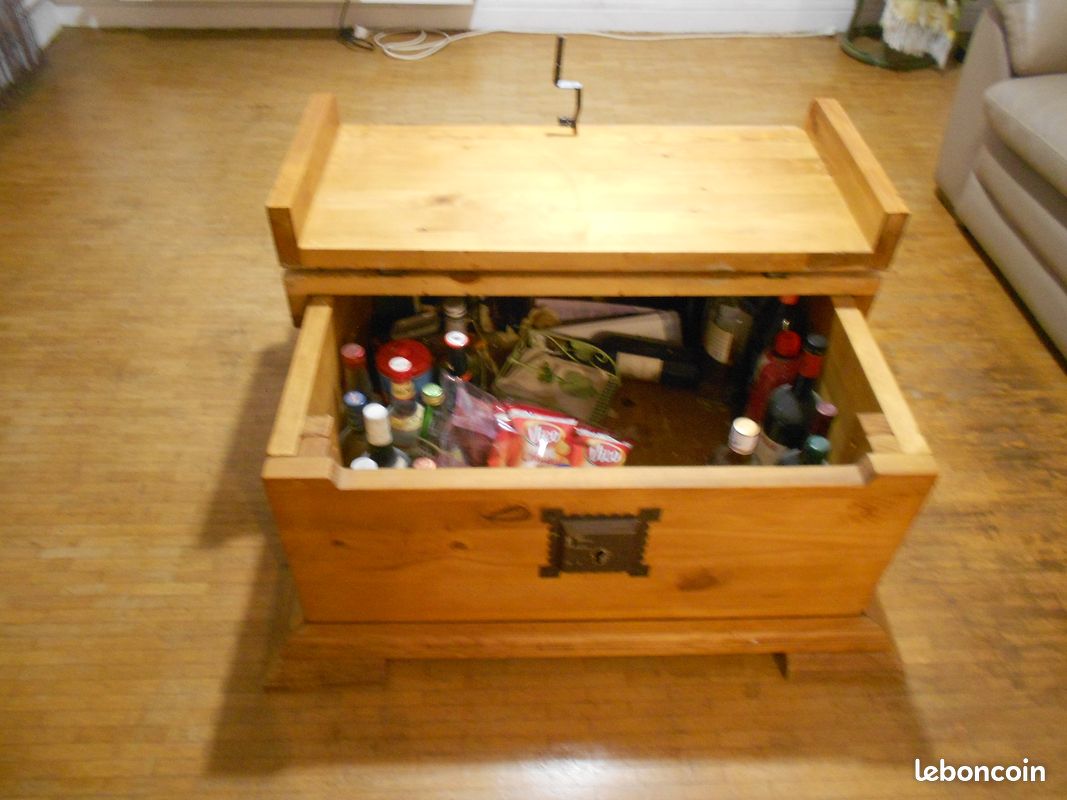 Table basse coffre en bois modèle haut ENOLA - Vert