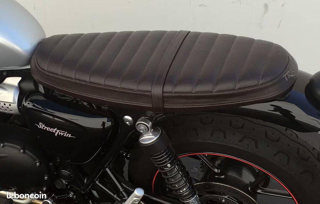Selle Triumph Marron A9708612 – T100 / T120 / Street Twin / Scrambler (image 2)