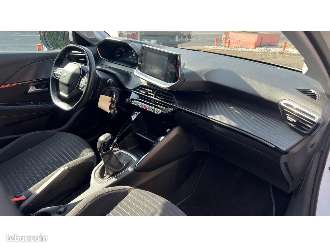 PEUGEOT 208 1.2i PureTech 12V S&S - 75 II 2019 BERLINE Active PHASE 1 (image 24)