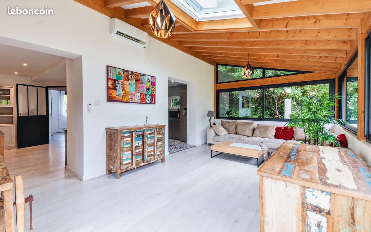 Maison de 160 m² – 4/5 chambres – Champagne-au-Mont-d’Or (image 2)