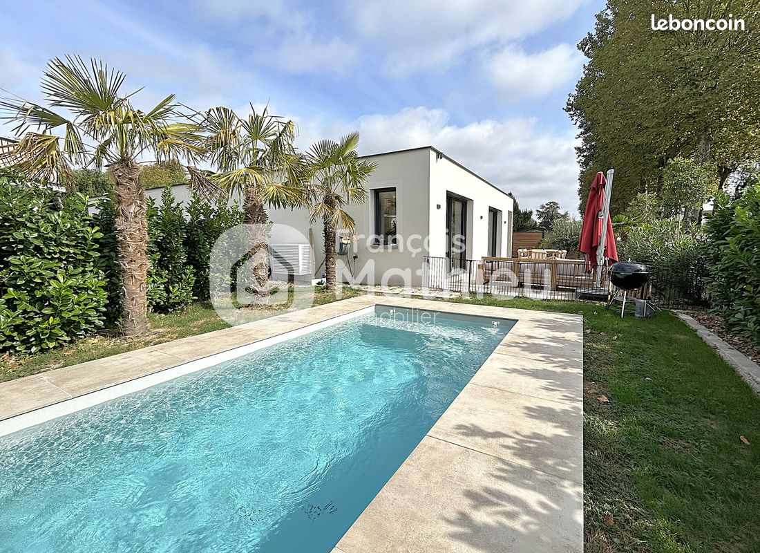 Maison 4 pièces 130 m² · à Châtillon-sur-Chalaronne · 130 m² · 490 000 €