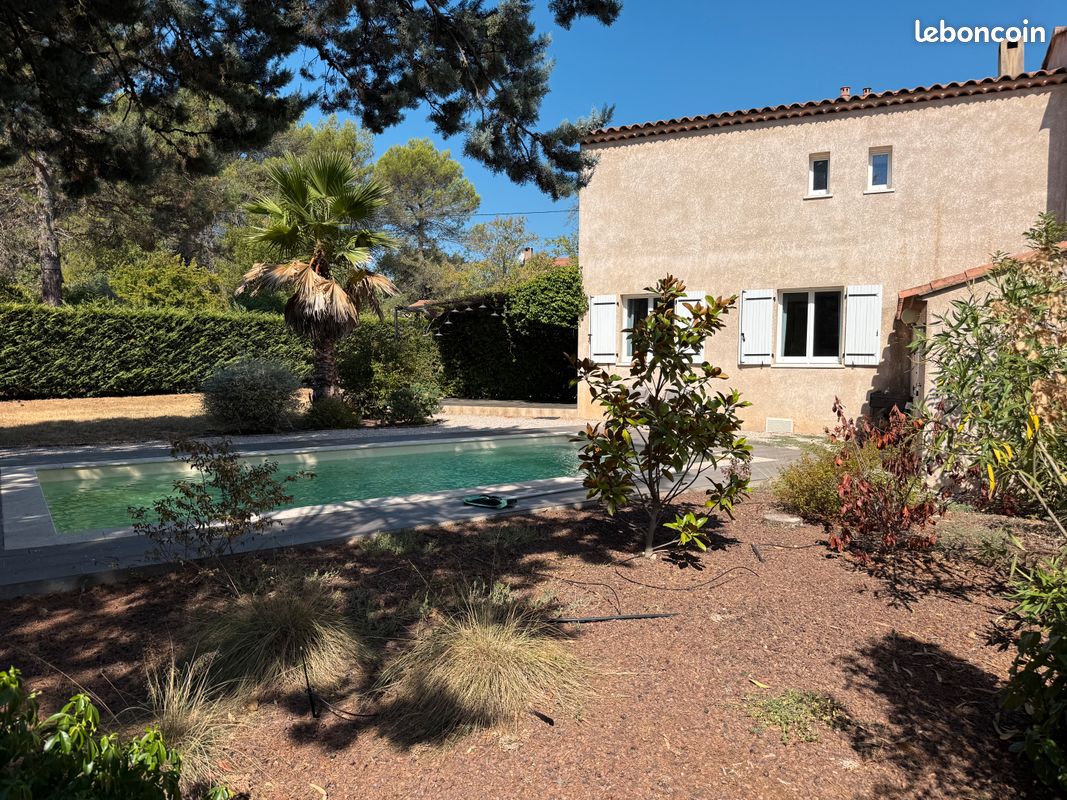 Maison 5 pièces 120 m² · à Saint-Maximin-la-Sainte-Baume · 120 m² · 459 000 €
