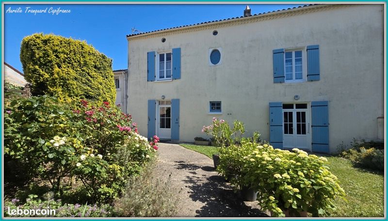 Maison 7 pièces 150 m² · à Loulay · 150 m² · 165 000 €