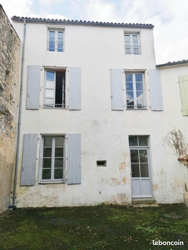 Maison 188 m² Marans - Marans 17230 (image principale 3)