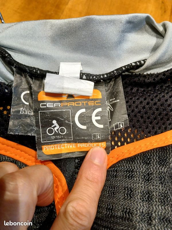 Équipement vtt descente (image 3)