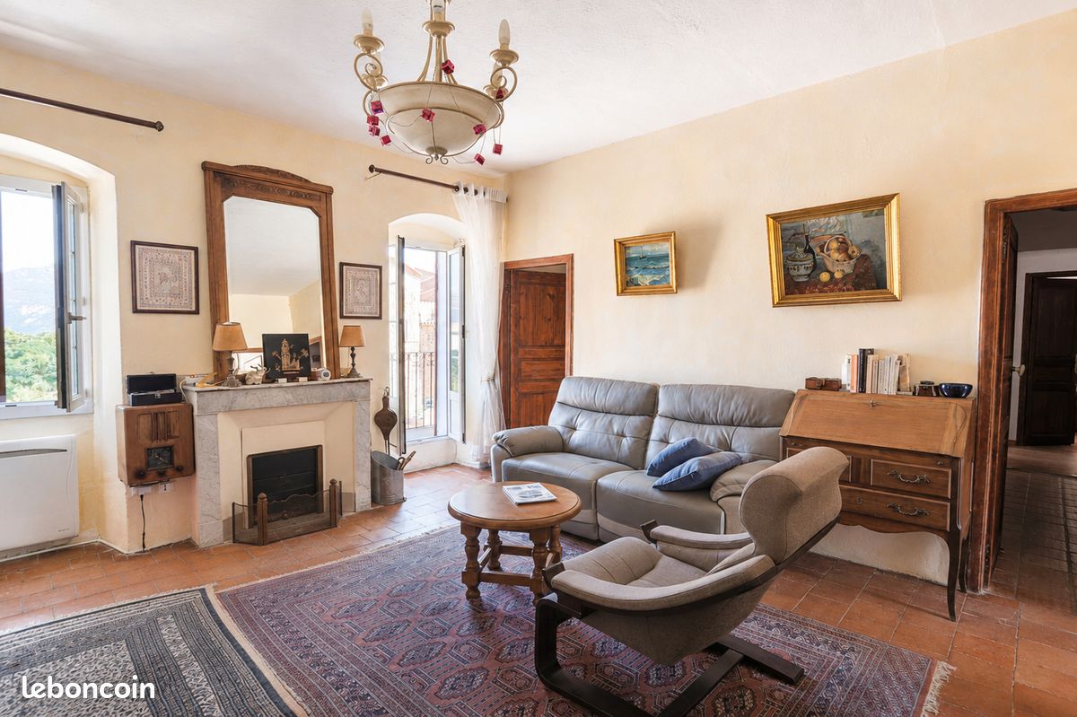 Appartement 4 pièces 90 m² · à Calenzana · 90 m² · 310 000 €