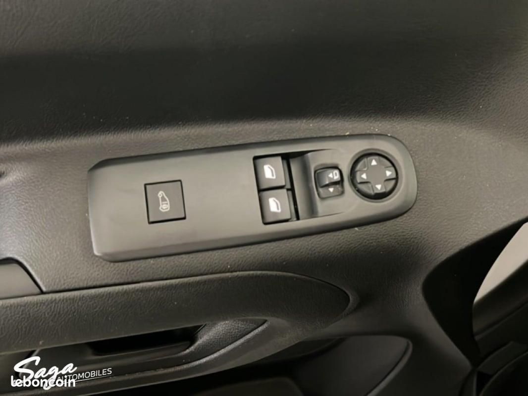 Citroën Berlingo VAN TAILLE XL 950KG BLUEHDI 100 S&S BVM6 (image 12)