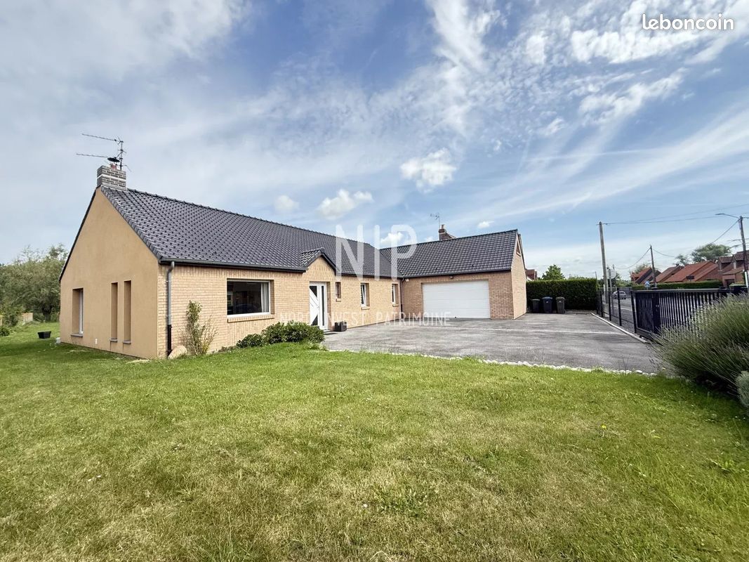Maison 5 pièces 141 m² · à Saint-Amand-les-Eaux · 141 m² · 415 000 €