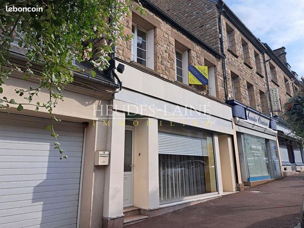 Immeuble 146 m² Saint Hilaire Du Harcouet