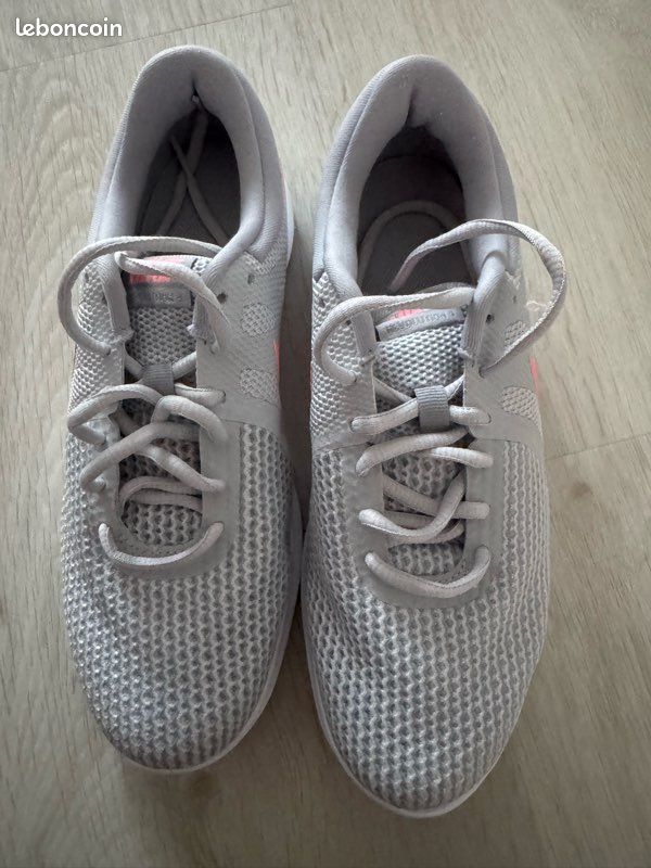 Basket Nike femme pointure taille 40 Chaussures