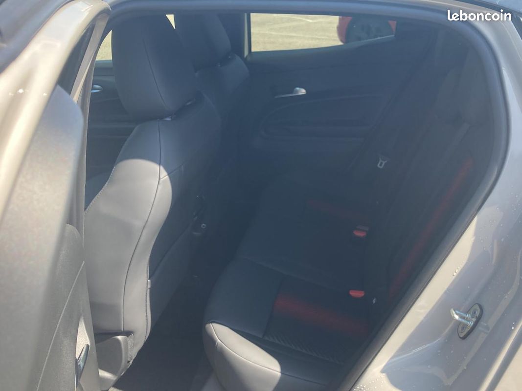 ALFA ROMEO JUNIOR 1.2 ibrida 145 speciale e-dct6 (image 18)