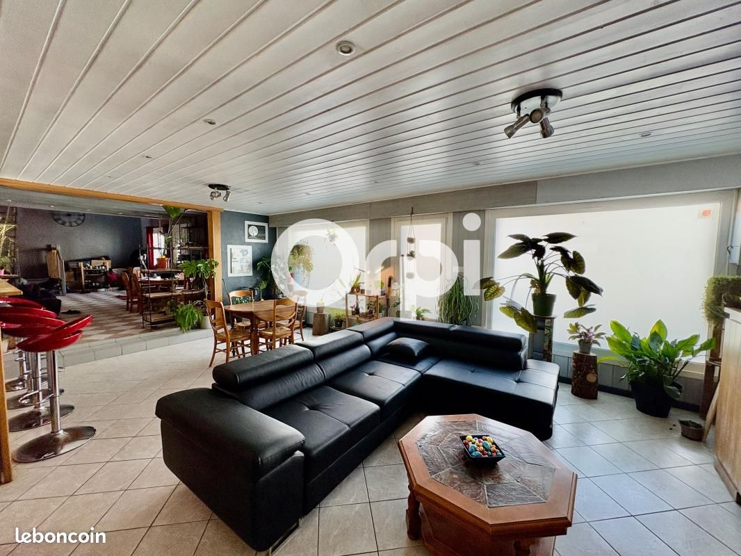 Maison 5 pièces 168 m² · à Tournehem-sur-la-Hem · 168 m² · 200 000 €