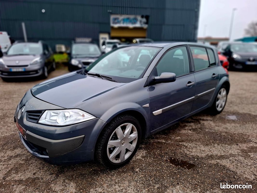 RENAULT Megane II Hatchback 1.5 dCi 106cv - 5 places - CONFORT - (image 1)