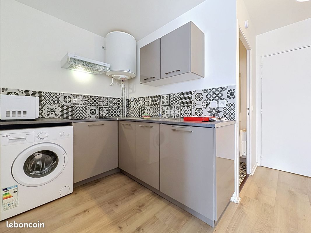 Appartement 1 pièce 27 m² · à Corbeil-Essonnes · 27 m² · 650 €/mois