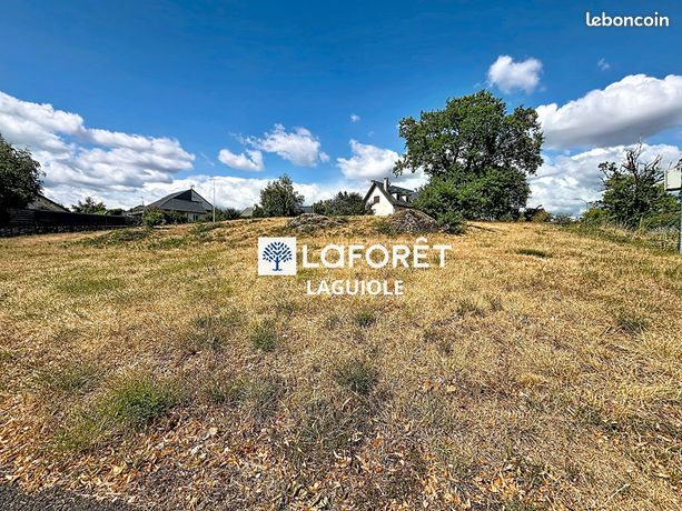 Terrain 1370 m² CAMPUAC