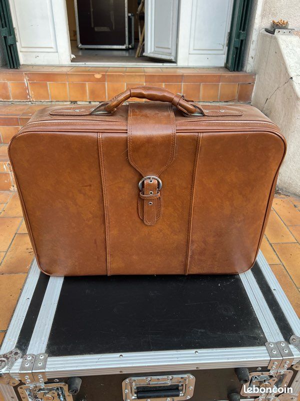 Grande valise vintage Lancel marron et cuir – Collection Voyage - Accessoires & Bagagerie