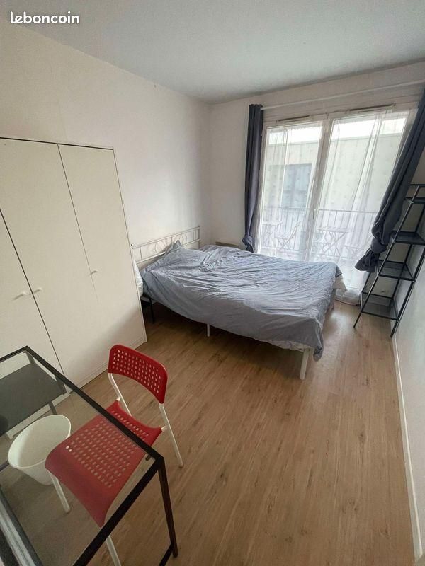 Appartement 1 pièce 65 m² · à Lille · 65 m² · 390 €