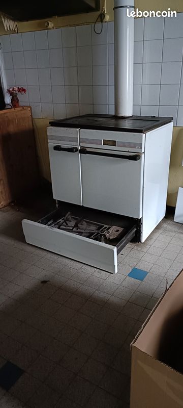Cuisinière à bois (image 3)