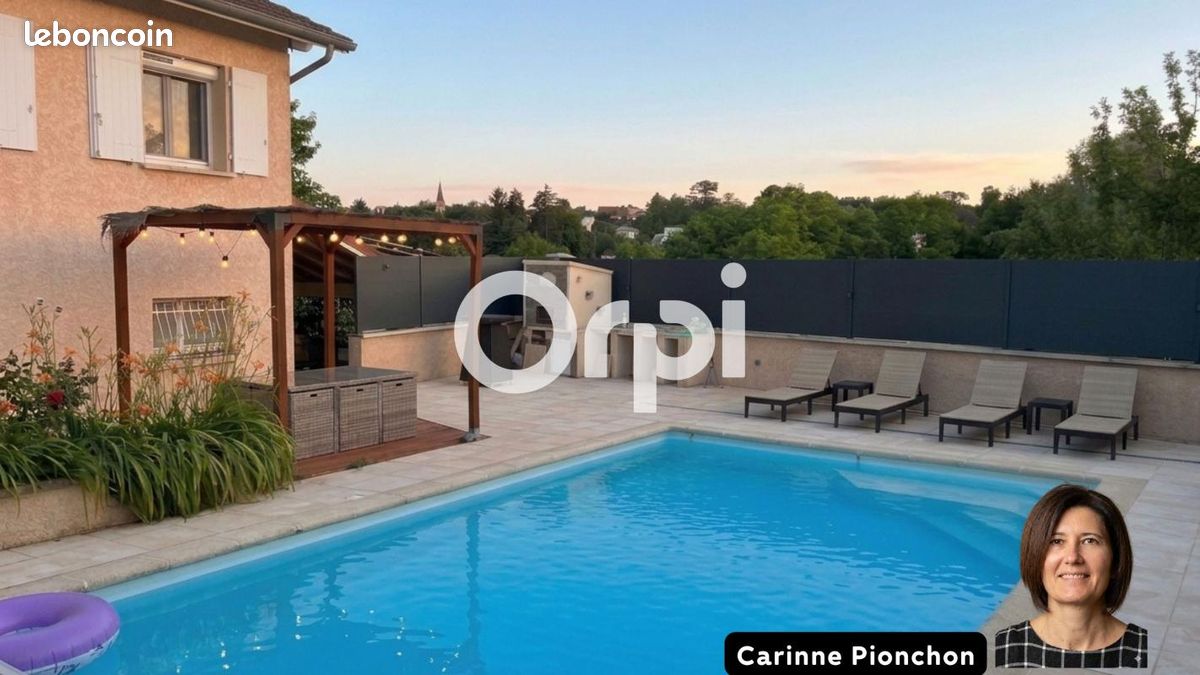 Maison 5 pièces 156 m² · à Voiron · 156 m² · 439 000 €