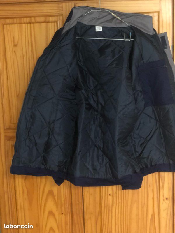Blouson chaud Neuf taille : S/ M (image 1)