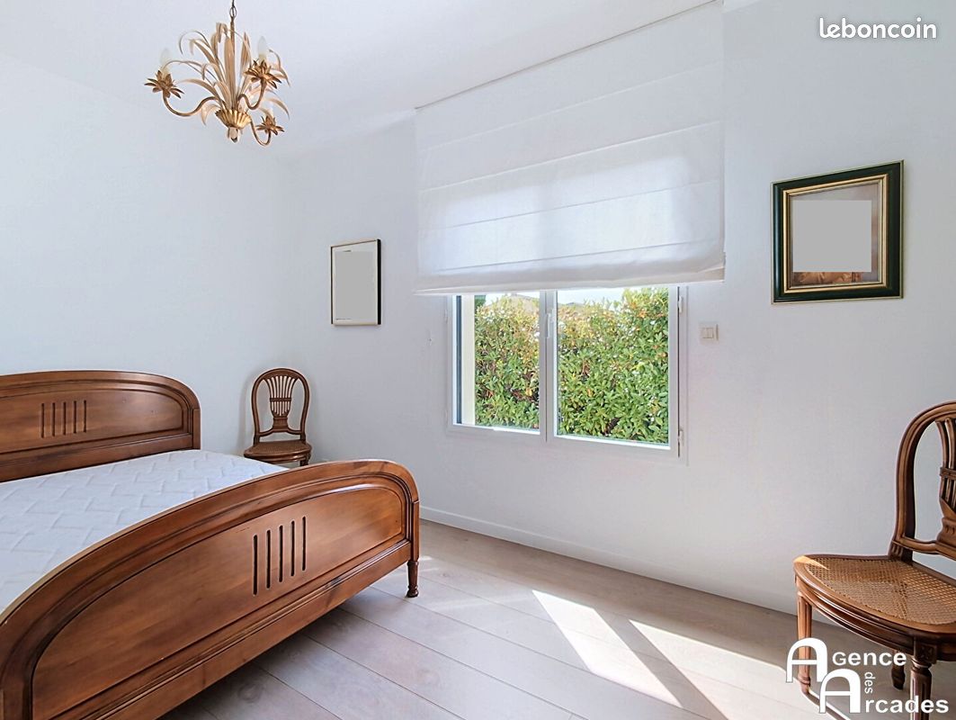 Villa 8 pièces 210 m² (image 11)