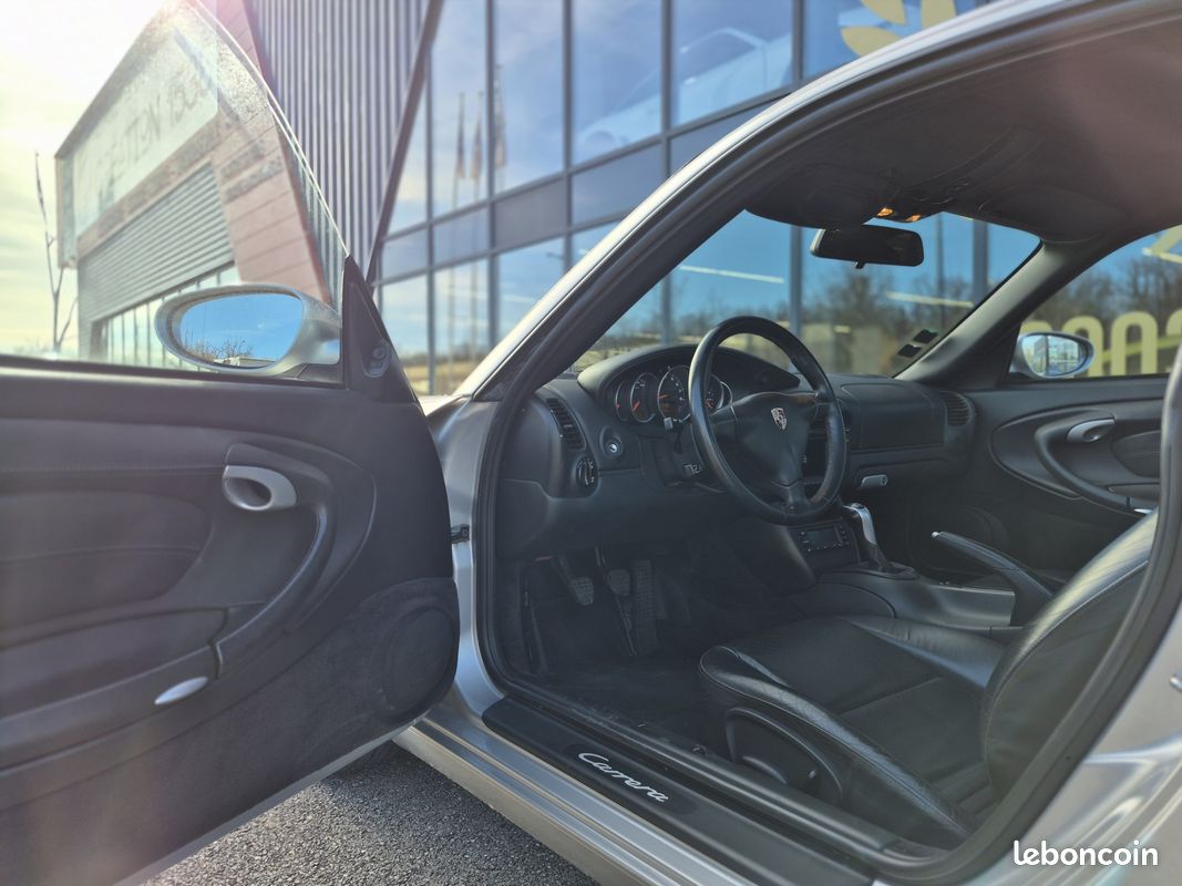 Porsche 911 type 996 carrera 2 (image 4)